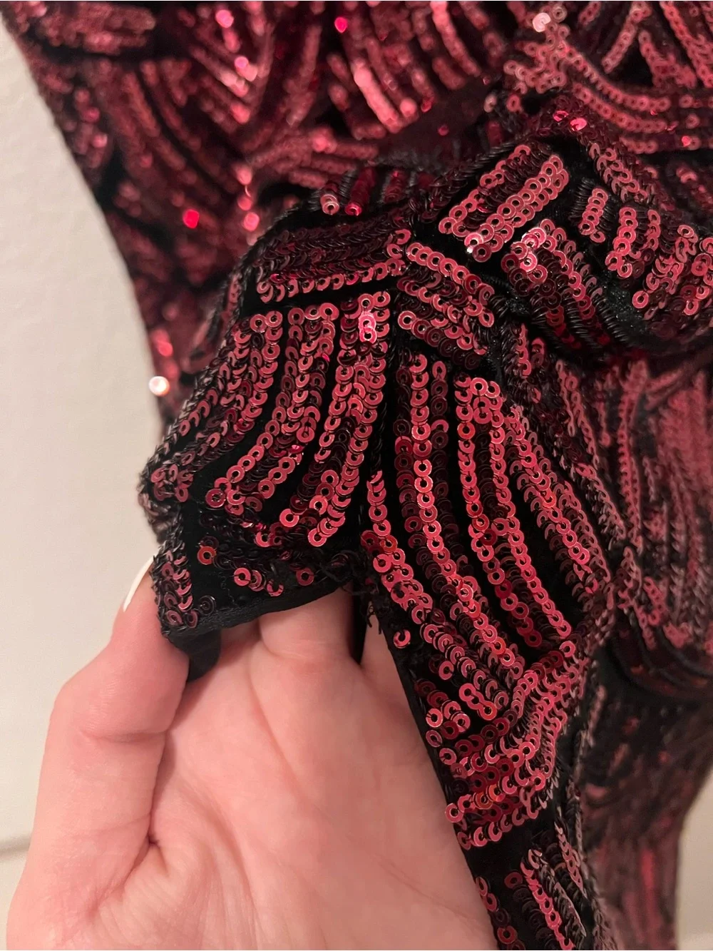 Dress the Population Emery Sequin Long Sleeve Cocktail Dress Burgundy Size L - Picture 7 of 10